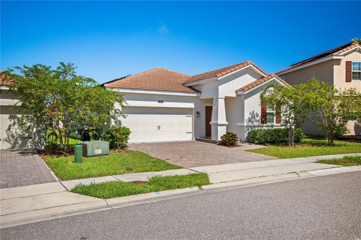 Image No.3-3 Bed Property for sale