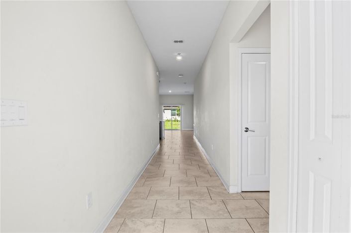 Image No.6-3 Bed Property for sale