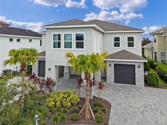 Image No.4-13 Bed Property for sale