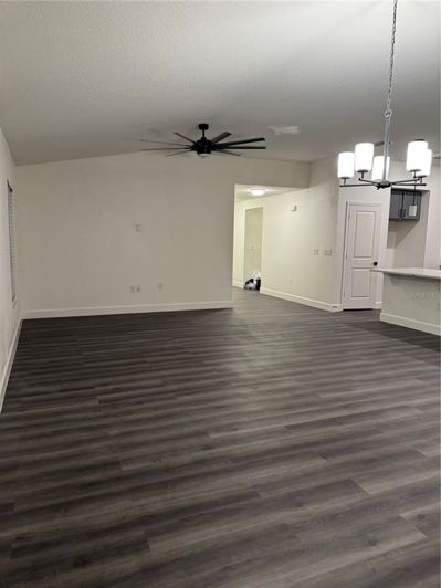 Image No.19-4 Bed Property for sale