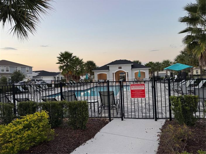 Image No.9-4 Bed Property for sale