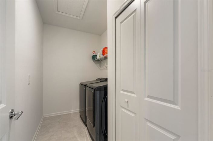 Image No.20-5 Bed Property for sale