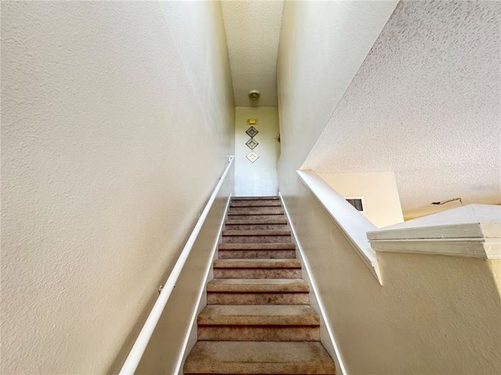 Image No.17-3 Bed Townhouse for sale