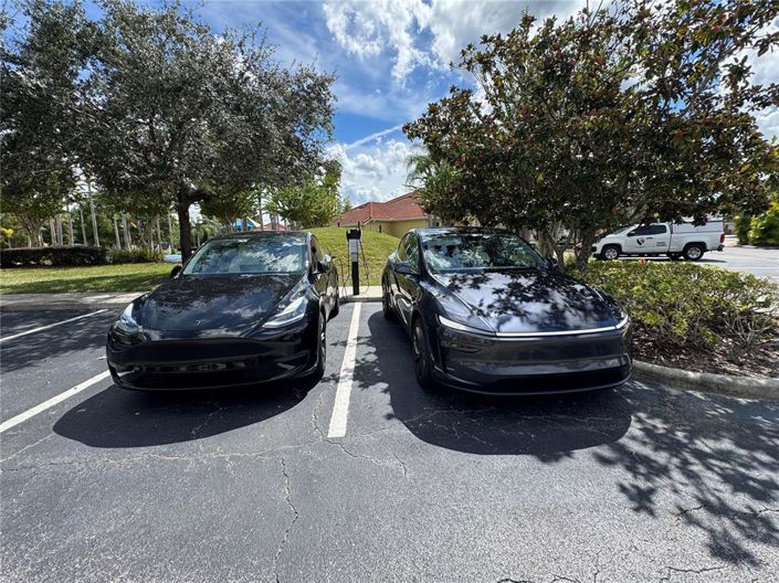 Image No.35-3 Bed Townhouse for sale