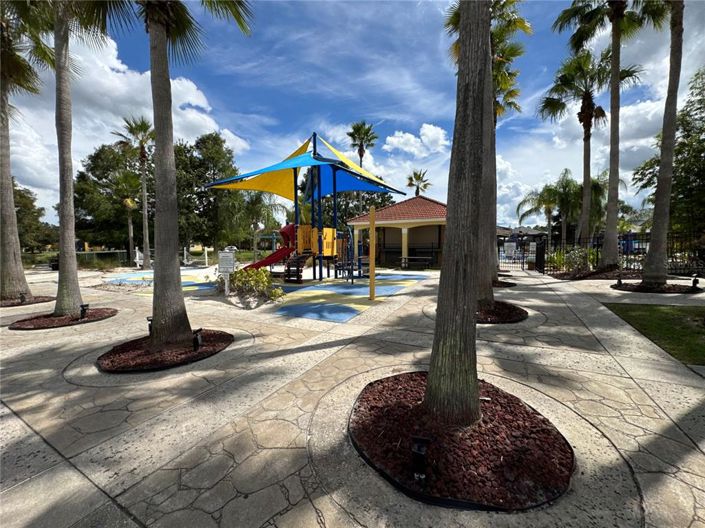 Image No.44-3 Bed Townhouse for sale