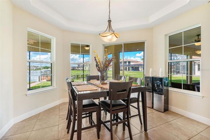 Image No.29-5 Bed Property for sale