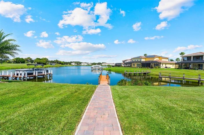 Image No.33-5 Bed Property for sale