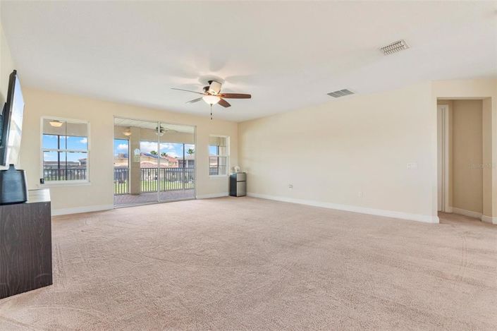 Image No.58-5 Bed Property for sale