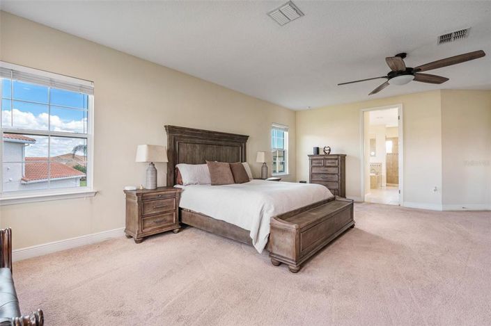 Image No.62-5 Bed Property for sale