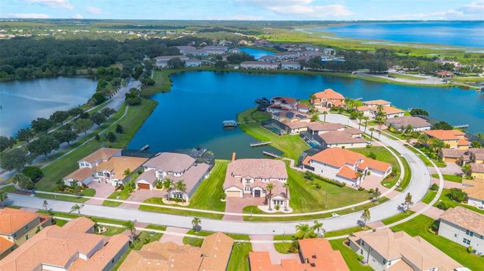 Image No.76-5 Bed Property for sale