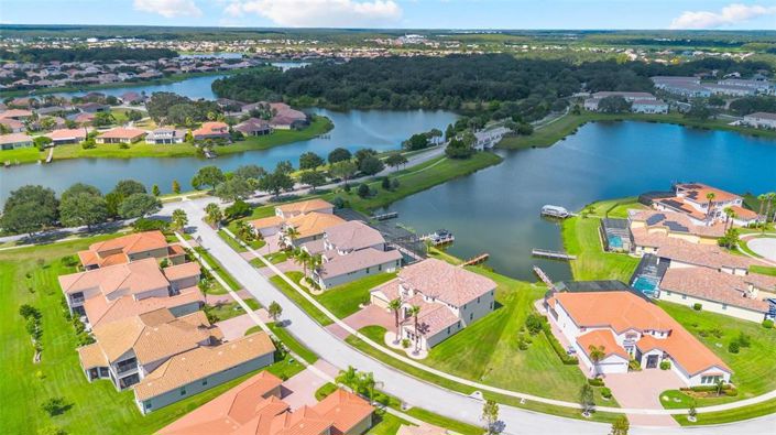 Image No.77-5 Bed Property for sale