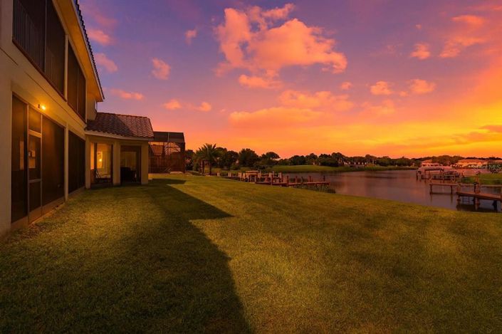 Image No.8-5 Bed Property for sale