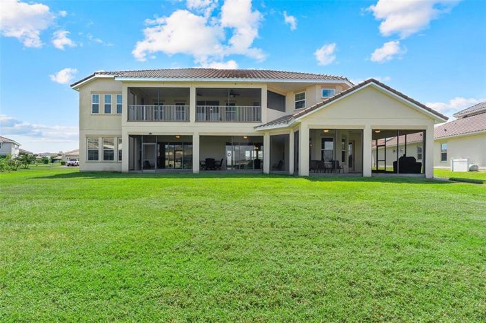 Image No.84-5 Bed Property for sale