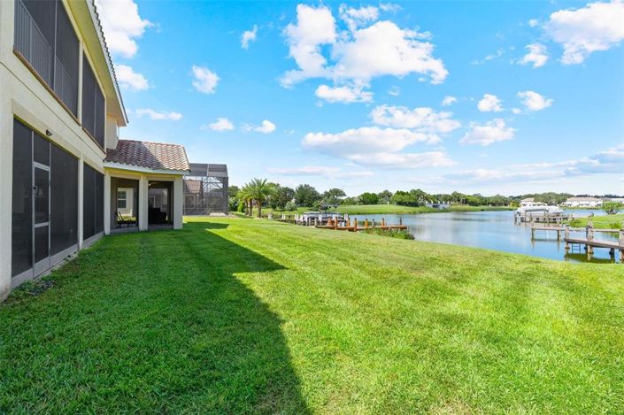 Image No.85-5 Bed Property for sale