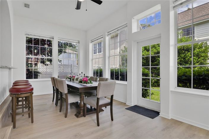 Image No.7-6 Bed Property for sale