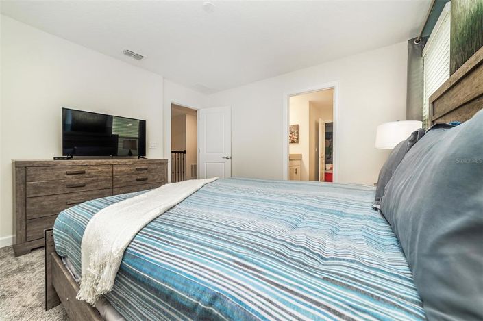 Image No.26-8 Bed Property for sale