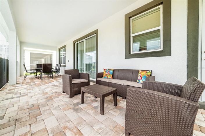 Image No.31-8 Bed Property for sale