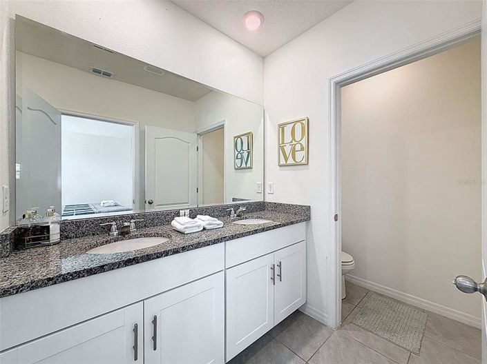 Image No.56-7 Bed Property for sale