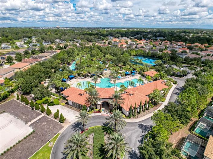 Image No.71-7 Bed Property for sale