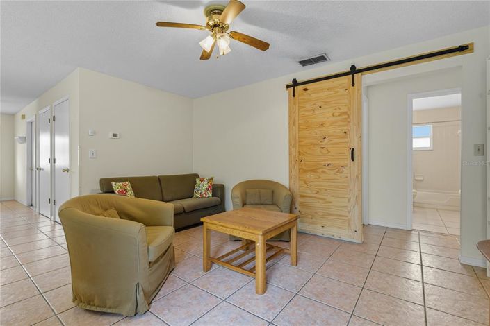 Image No.18-Propriété de 4 chambres à vendre à Davenport