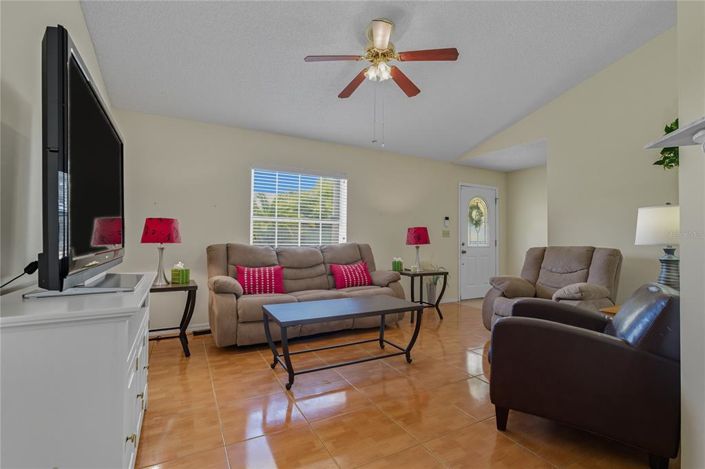 Image No.4-Propriété de 4 chambres à vendre à Davenport