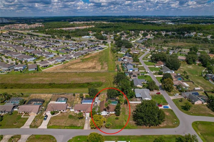 Image No.50-Propriété de 4 chambres à vendre à Davenport