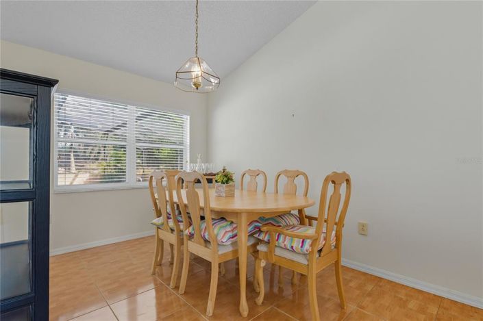 Image No.8-Propriété de 4 chambres à vendre à Davenport