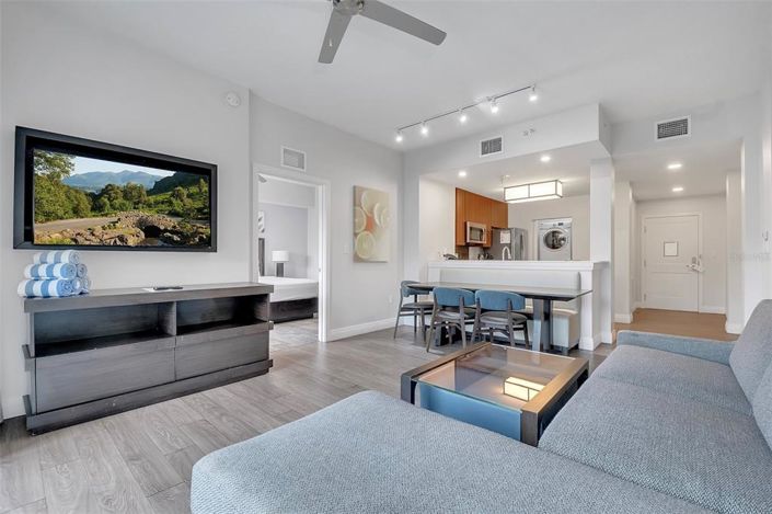 Image No.33-2 Bed Property for sale