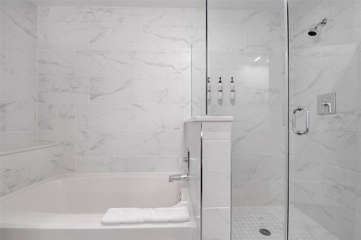 Image No.40-2 Bed Property for sale