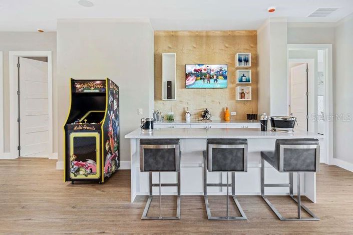 Image No.34-10 Bed Property for sale