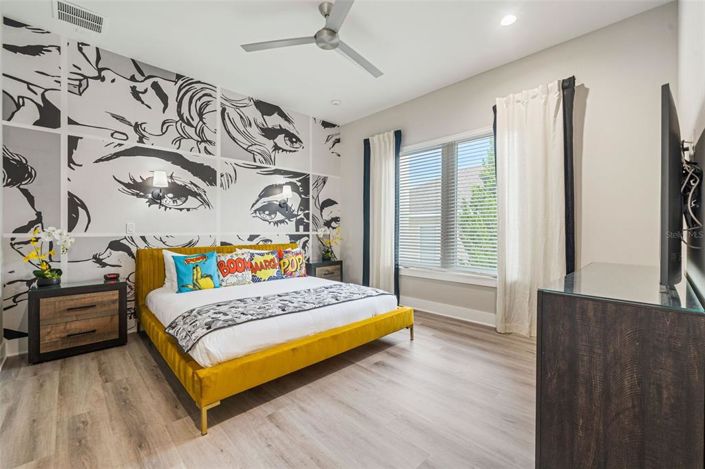 Image No.44-10 Bed Property for sale