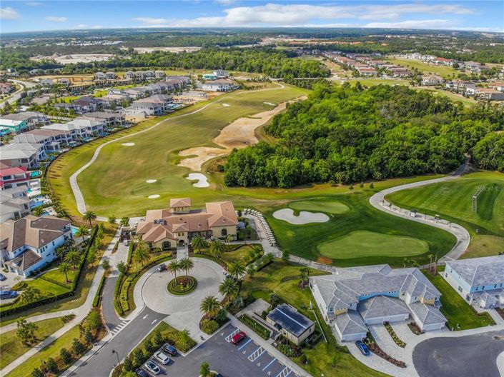 Image No.92-10 Bed Property for sale