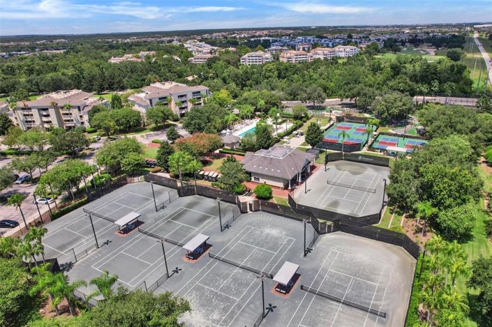 Image No.93-10 Bed Property for sale