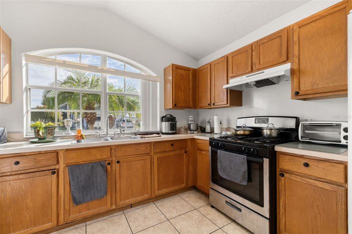 Image No.7-3 Bed Property for sale