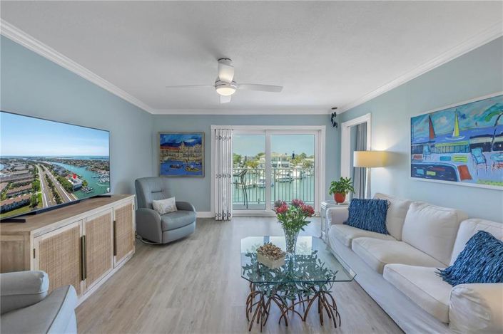 Image No.17-2 Bed Property for sale