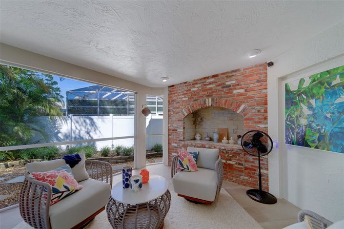 Image No.27-3 Bed Property for sale