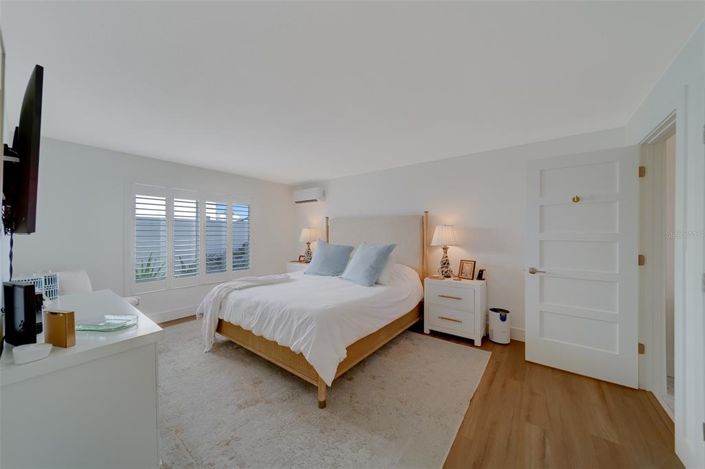 Image No.29-3 Bed Property for sale