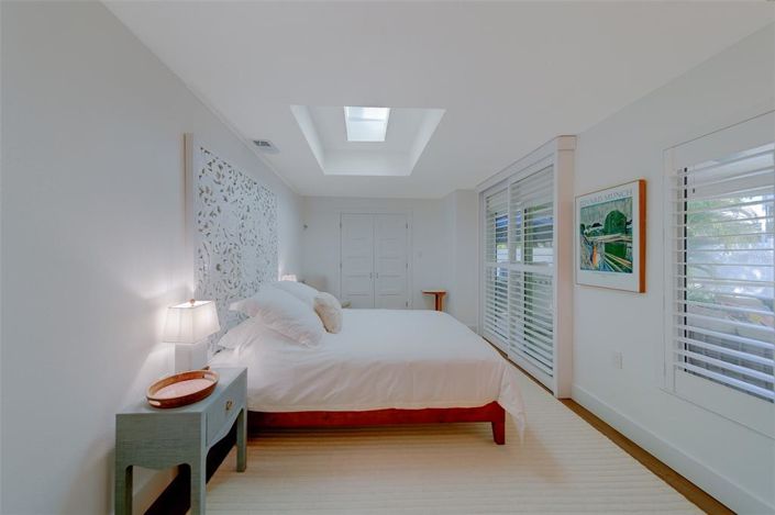 Image No.36-3 Bed Property for sale