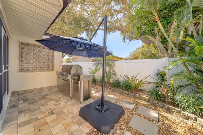 Image No.56-3 Bed Property for sale