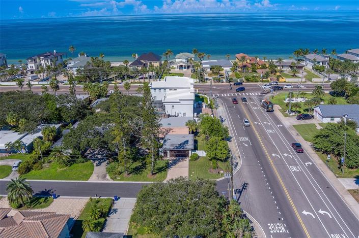 Image No.76-3 Bed Property for sale