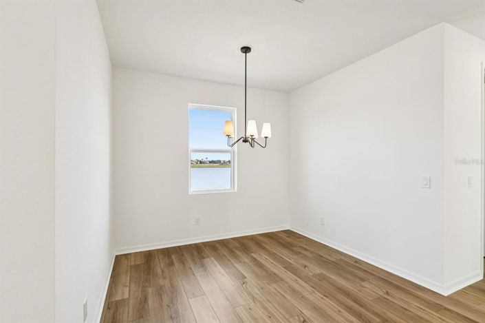 Image No.11-3 Bed Property for sale