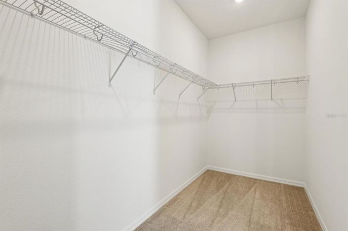 Image No.34-3 Bed Property for sale