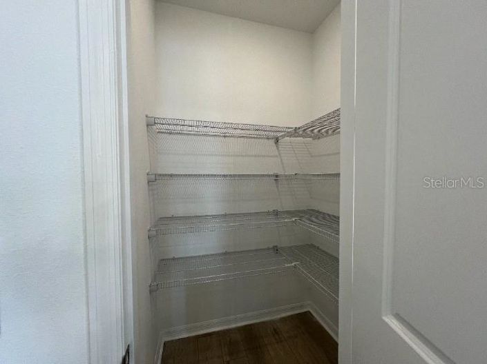 Image No.13-3 Bed Property for sale