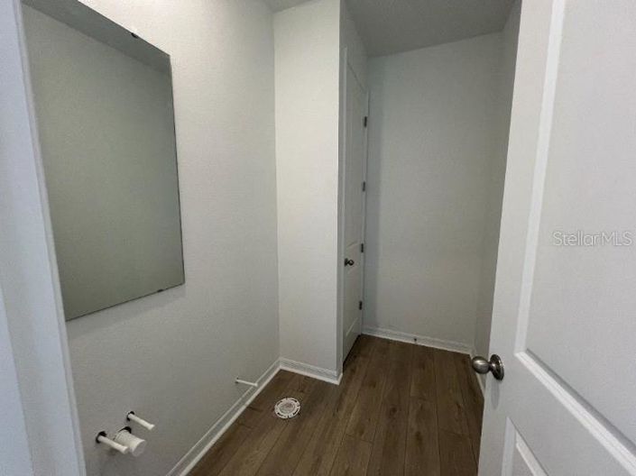 Image No.17-3 Bed Property for sale