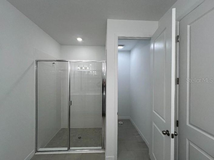 Image No.28-3 Bed Property for sale