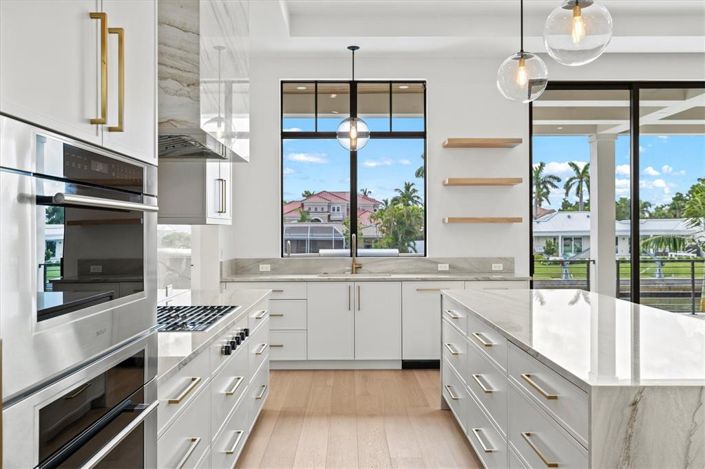 Image No.29-4 Bed Property for sale