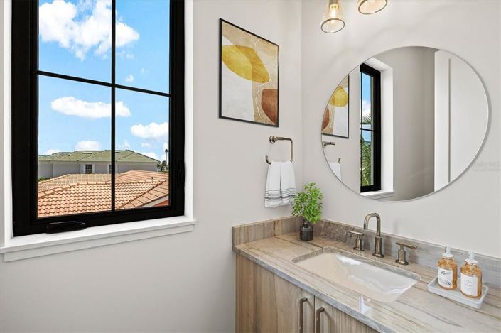 Image No.46-4 Bed Property for sale