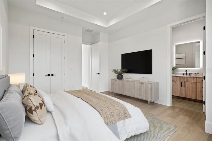 Image No.62-4 Bed Property for sale