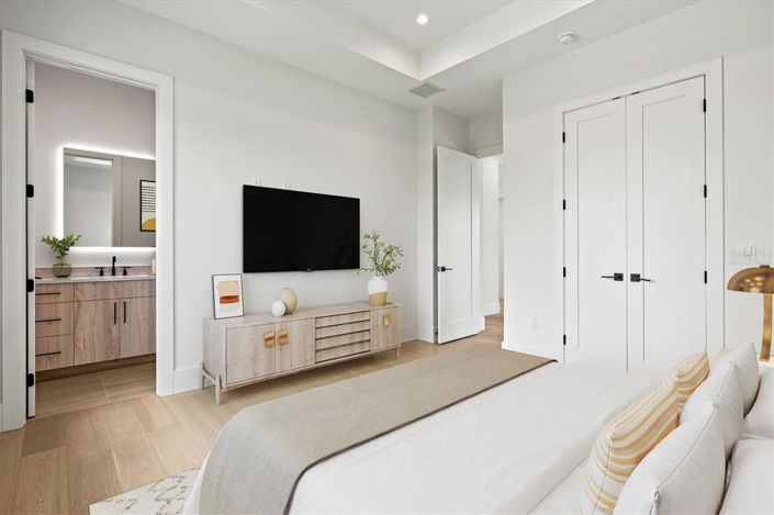 Image No.67-4 Bed Property for sale