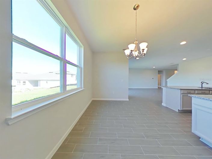 Image No.11-6 Bed Property for sale